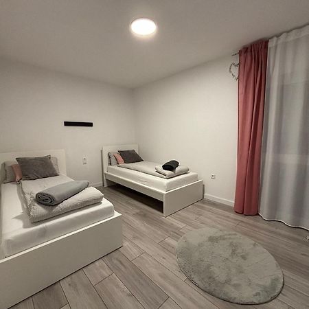 Apartment Merry - Free Garage & Parking Mostar Luaran gambar