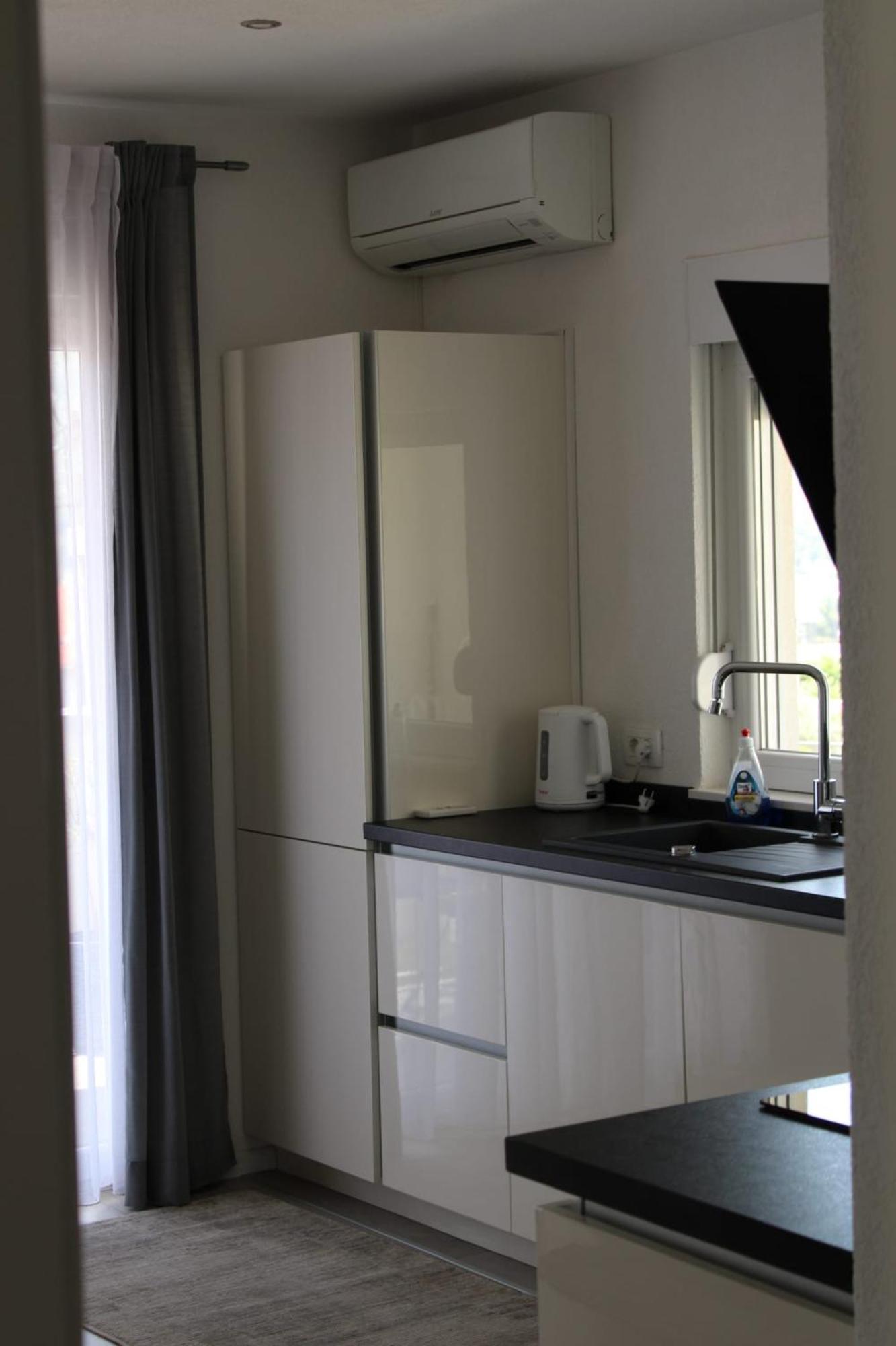 Apartment Merry - Free Garage & Parking Mostar Luaran gambar