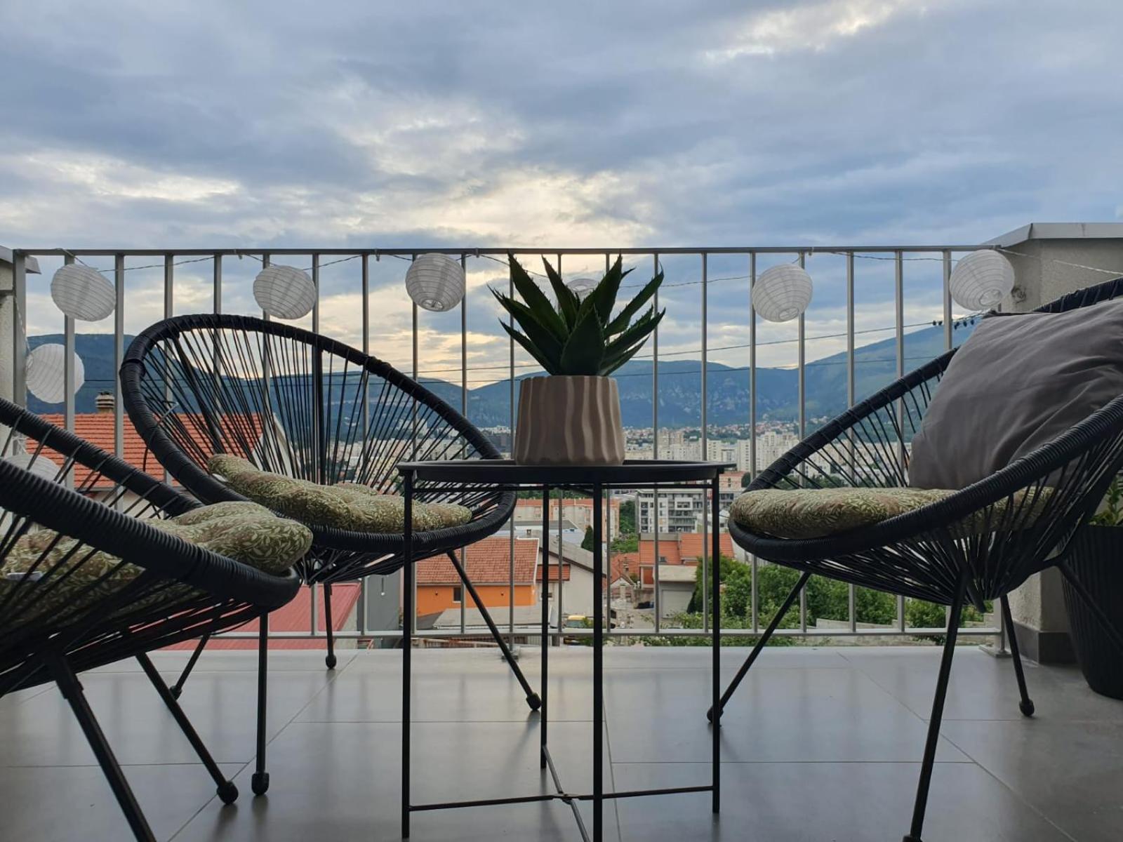 Apartment Merry - Free Garage & Parking Mostar Luaran gambar
