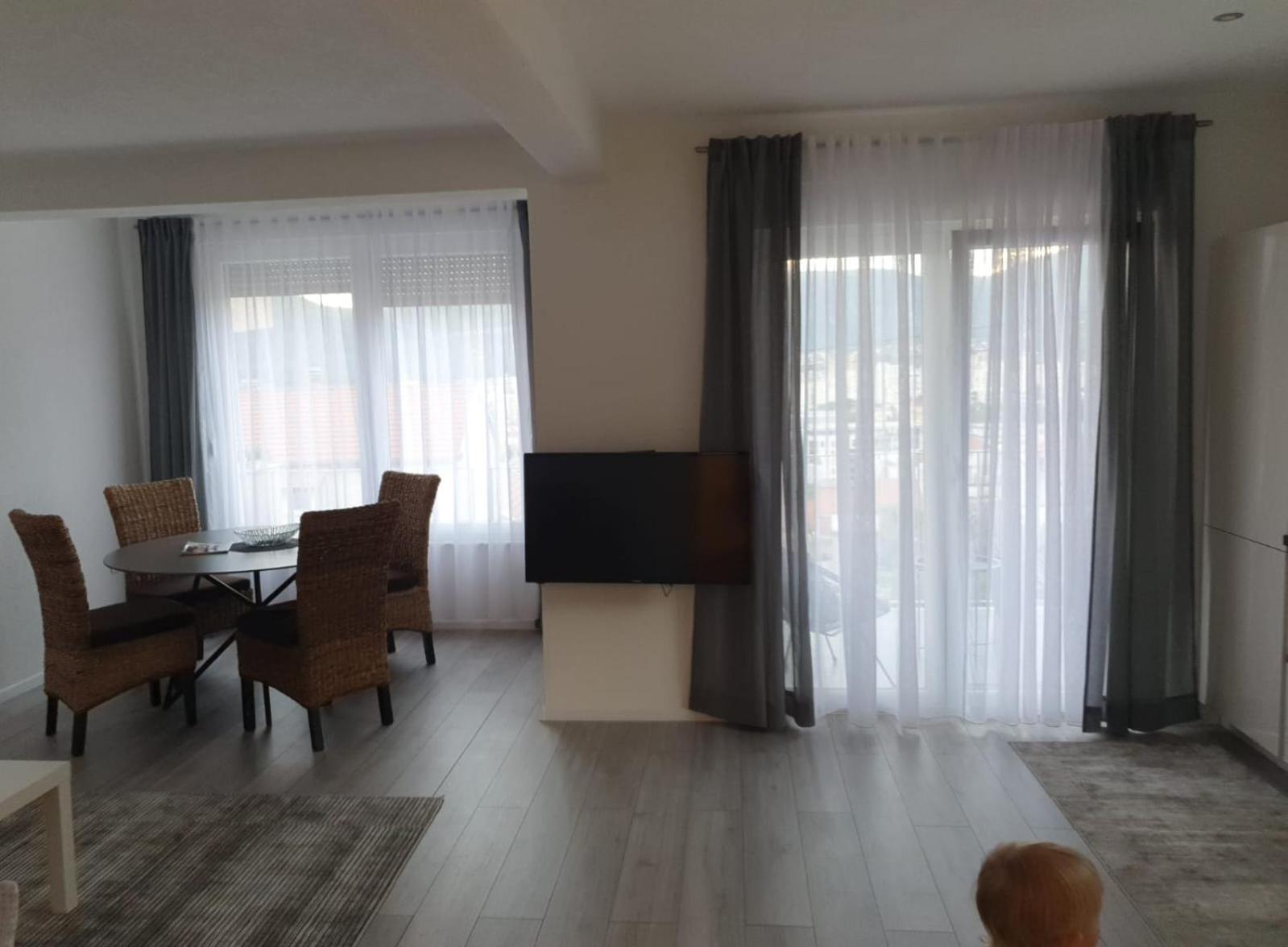 Apartment Merry - Free Garage & Parking Mostar Luaran gambar