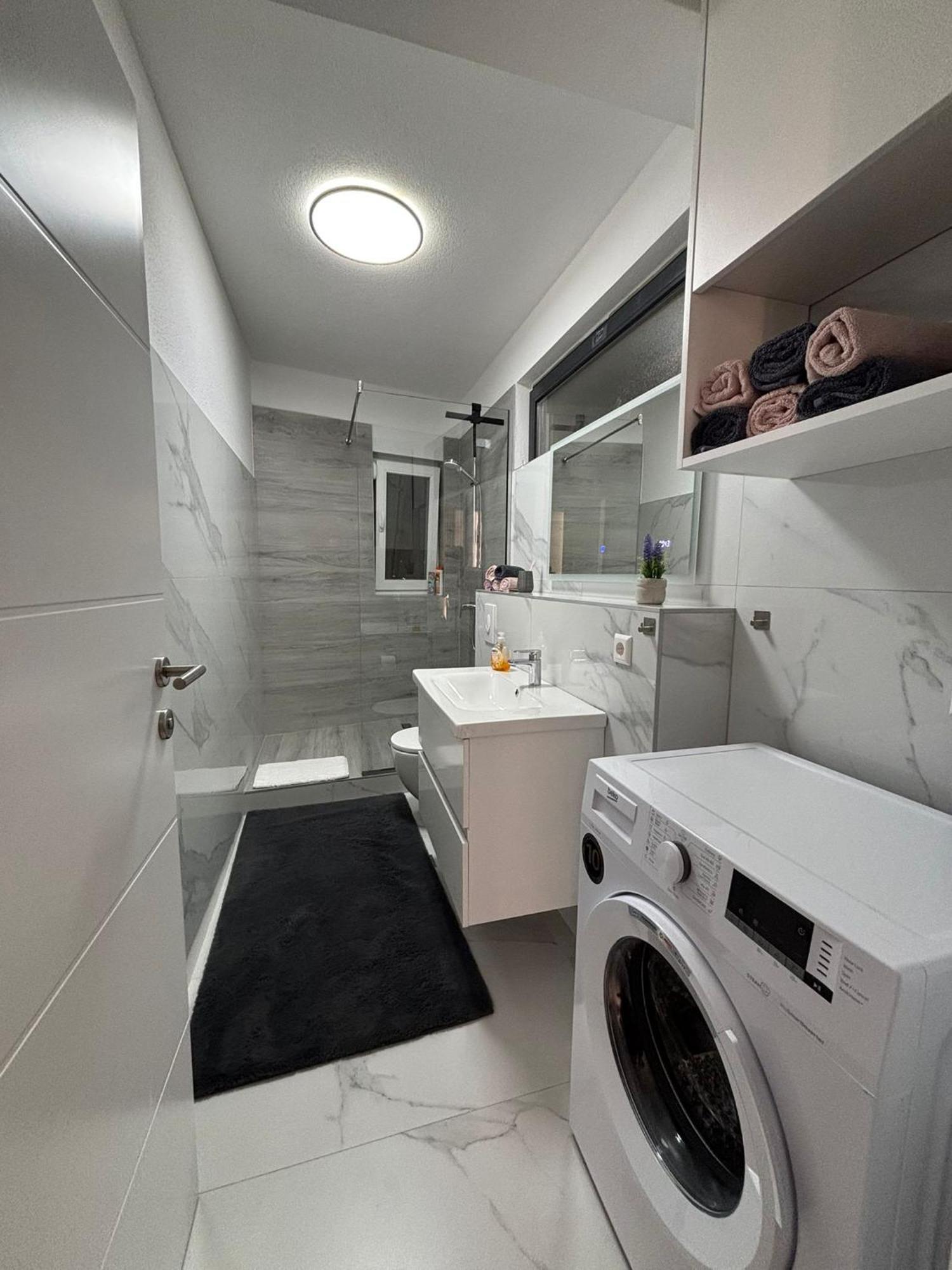 Apartment Merry - Free Garage & Parking Mostar Luaran gambar
